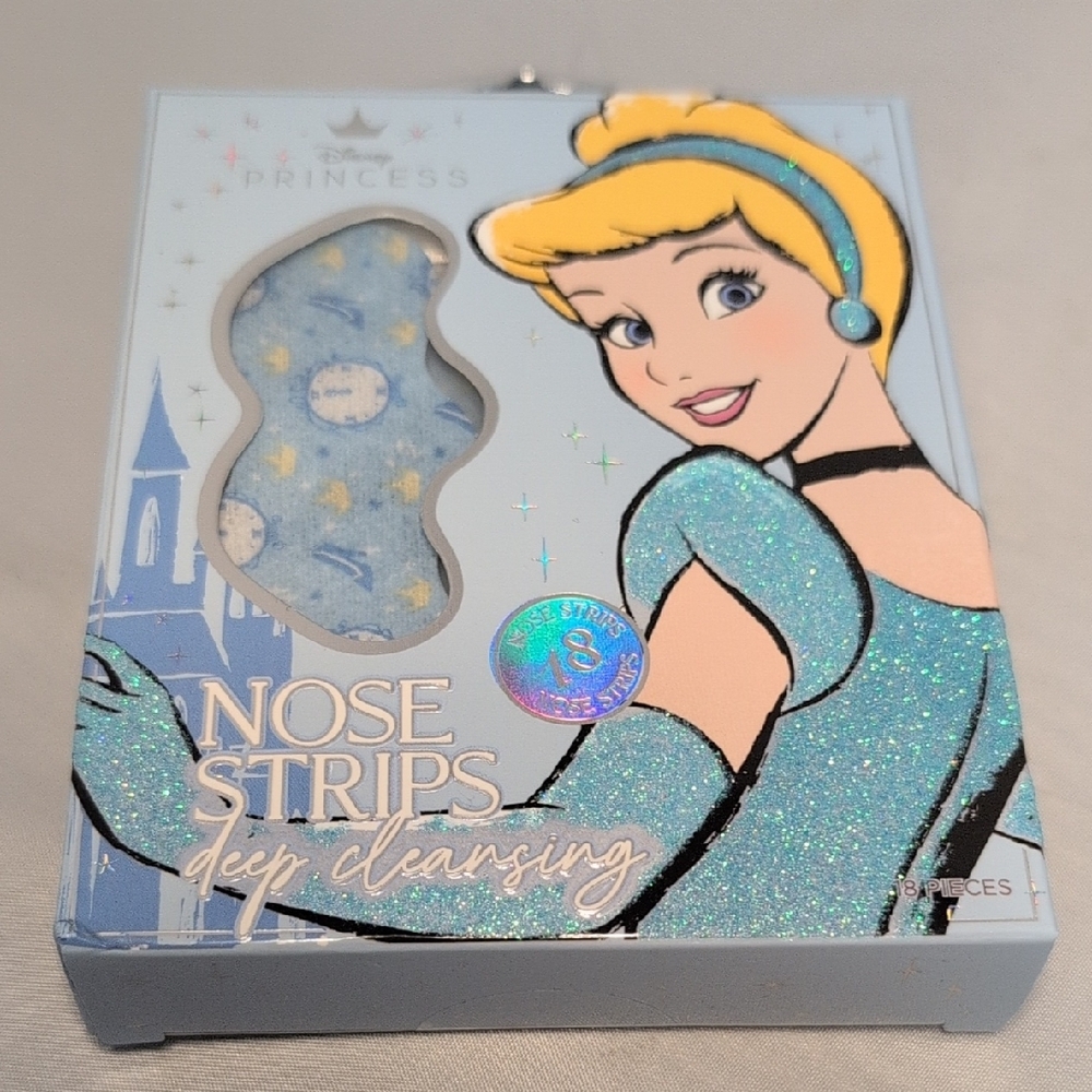 Disney Princess Blue Nose Strips with Cinderella - Picture 2 of 6